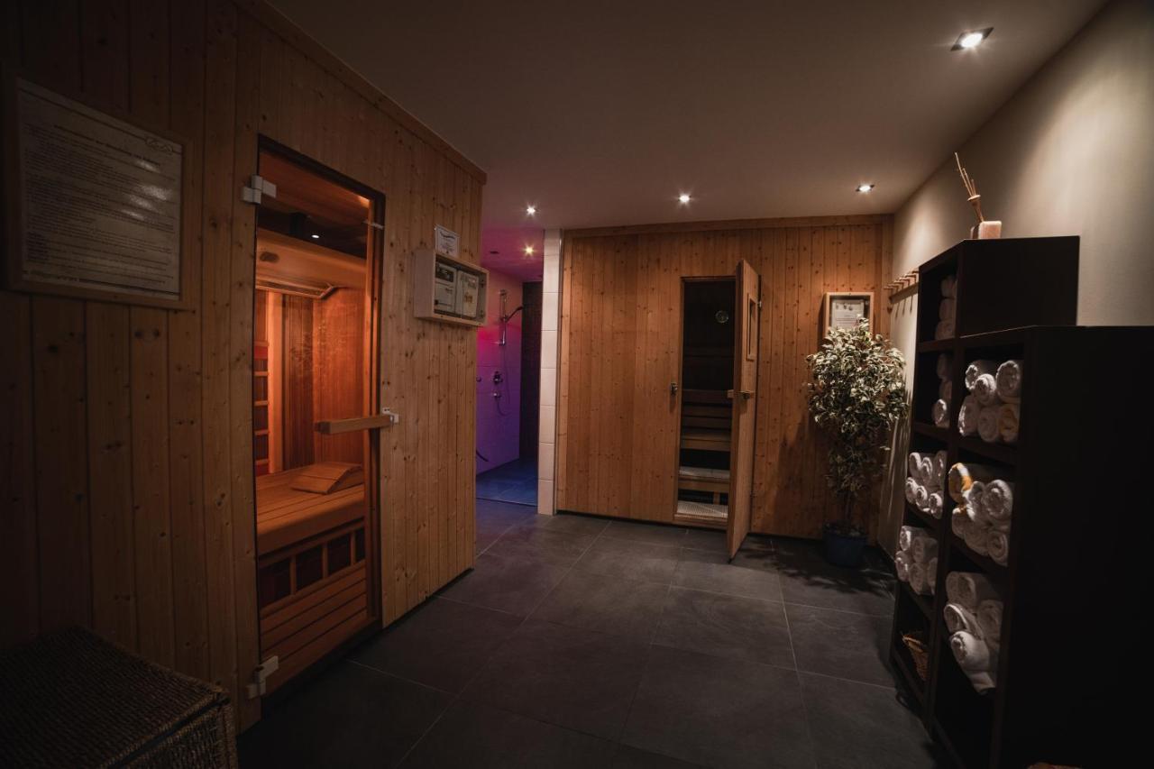 Hotel Landhaus Neumayr Гросарл Екстериор снимка